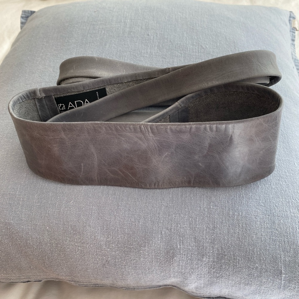 Gray women’s Ada wrap belt